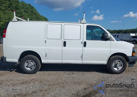 2022 Chevrolet Express Cargo Rwd 2500 Regular Wheelbase Wt из США, поврежденный, VIN 1GCWGAF79N1215412